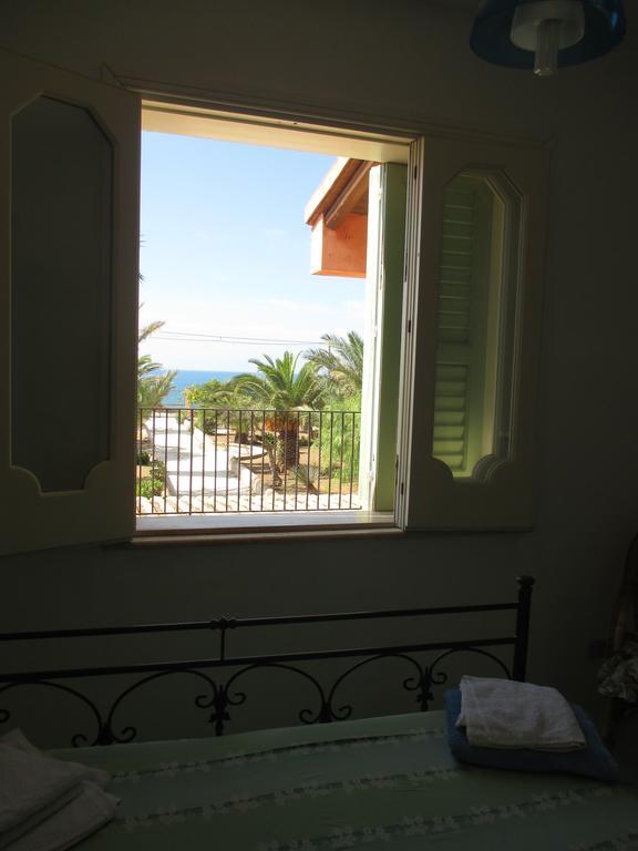 La Villa Rosa Al Mare ポッツァッロ 部屋 写真