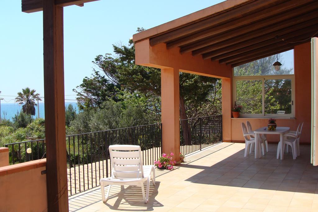 La Villa Rosa Al Mare ポッツァッロ 部屋 写真