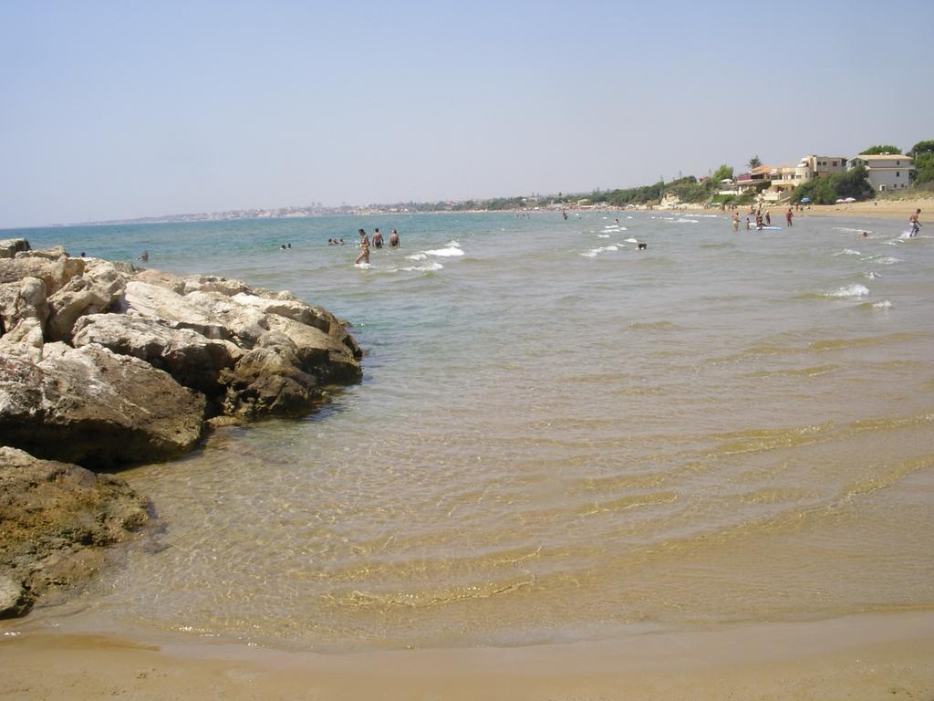 La Villa Rosa Al Mare ポッツァッロ 部屋 写真